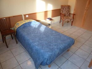 Soundproofing, free WiFi - Hotel du Mont Servy (Mas-Saint-Chely)