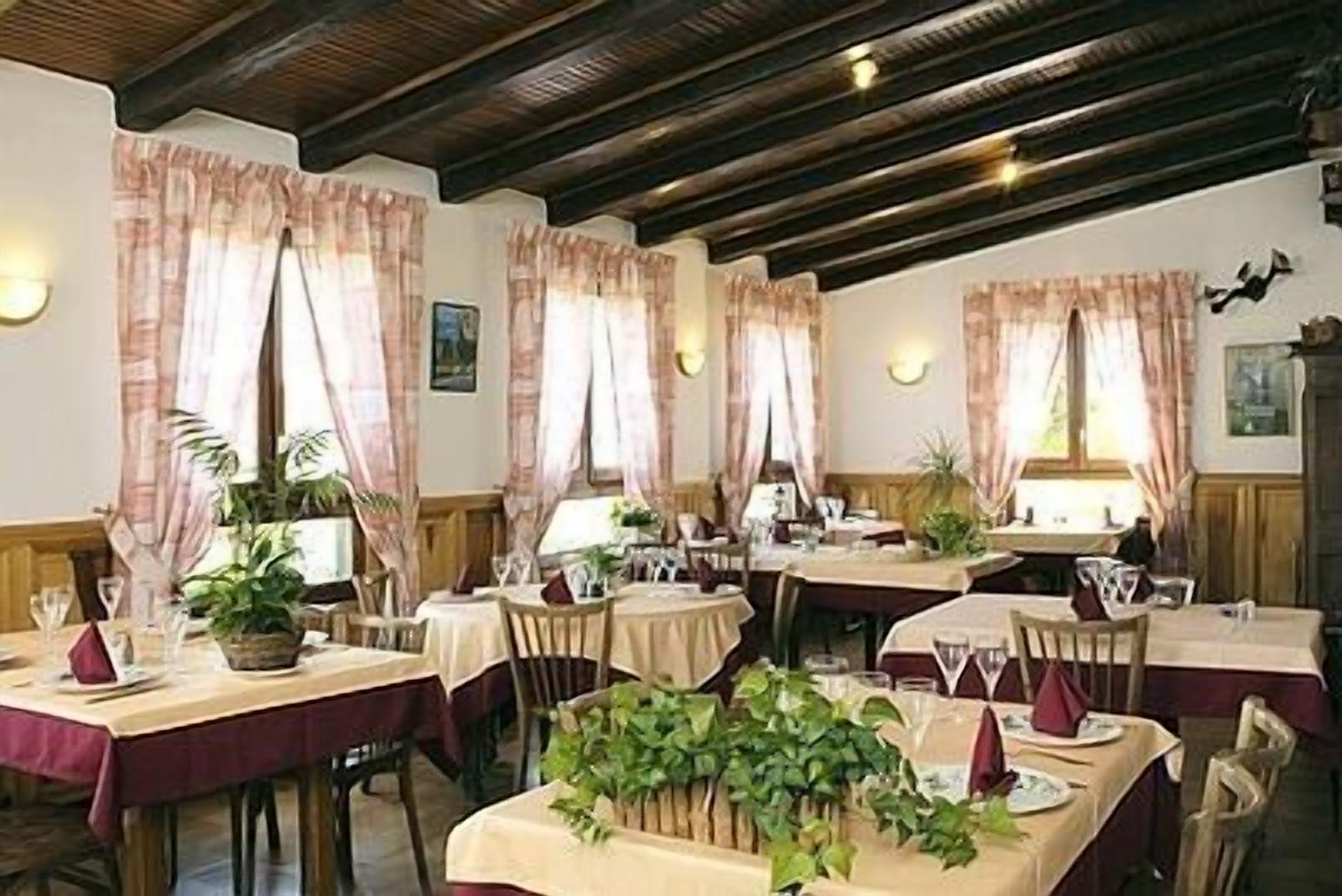 breakfast, lunch, dinner served; local cuisine