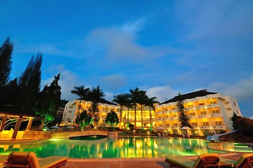 Grand Mutiara Hotel Berastagi