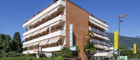 Facciata della struttura