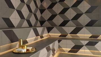 Couples treatment room(s), steam room, body treatments, aromatherapy