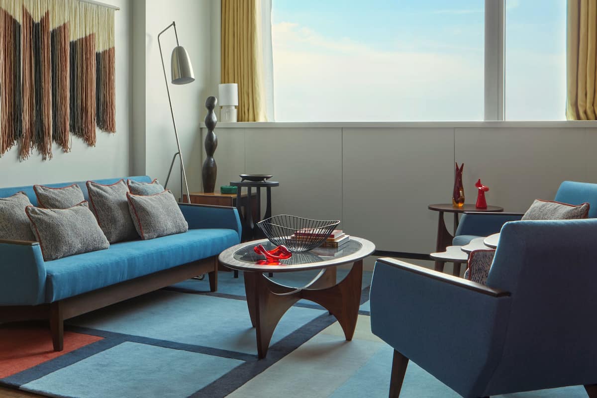 Mid-Century Suite | Premium bedding, minibar, in-room safe, individually decorated
