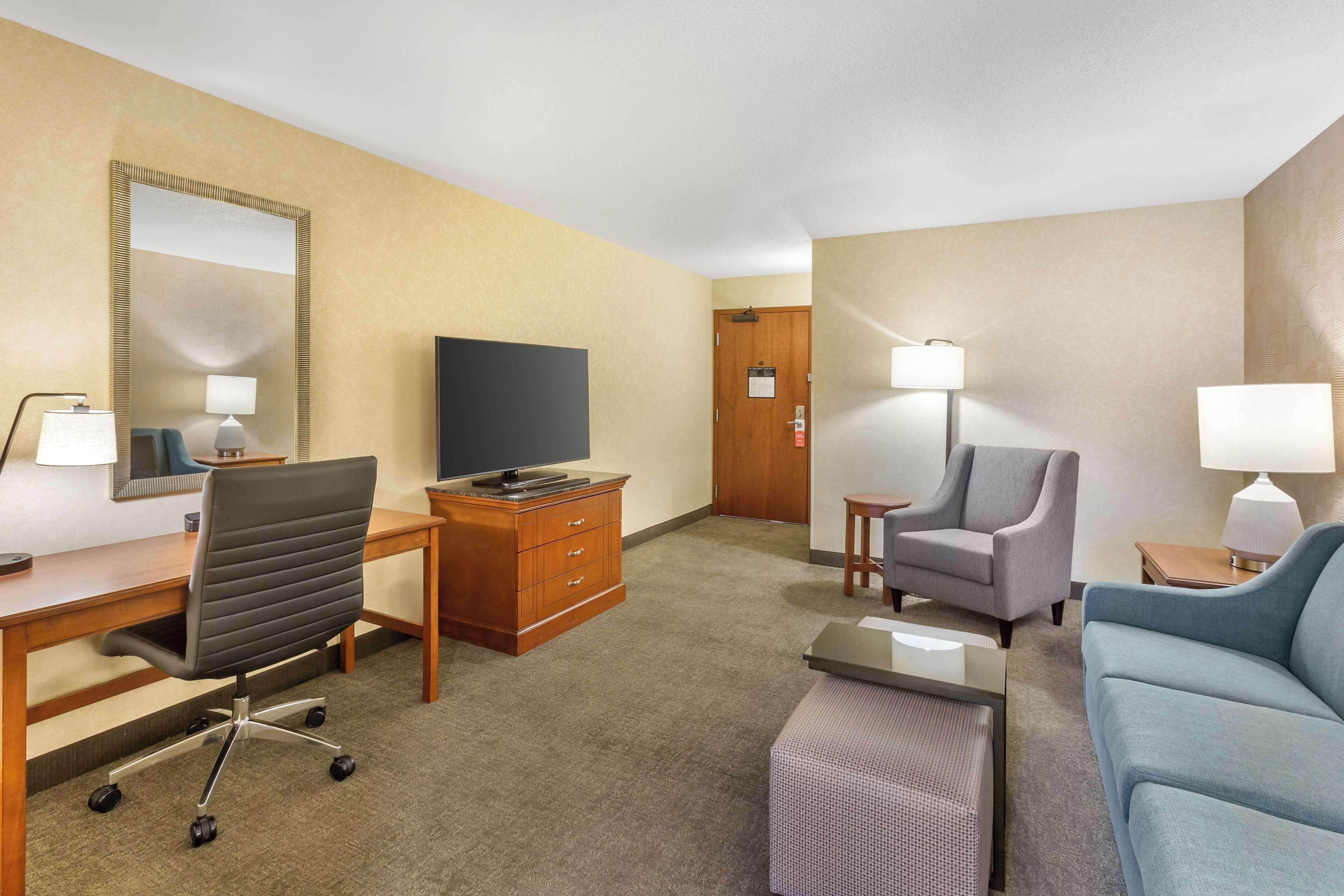 In-room safe, desk, blackout drapes, iron/ironing board