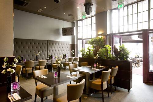 Serveert diner, regionale gerechten