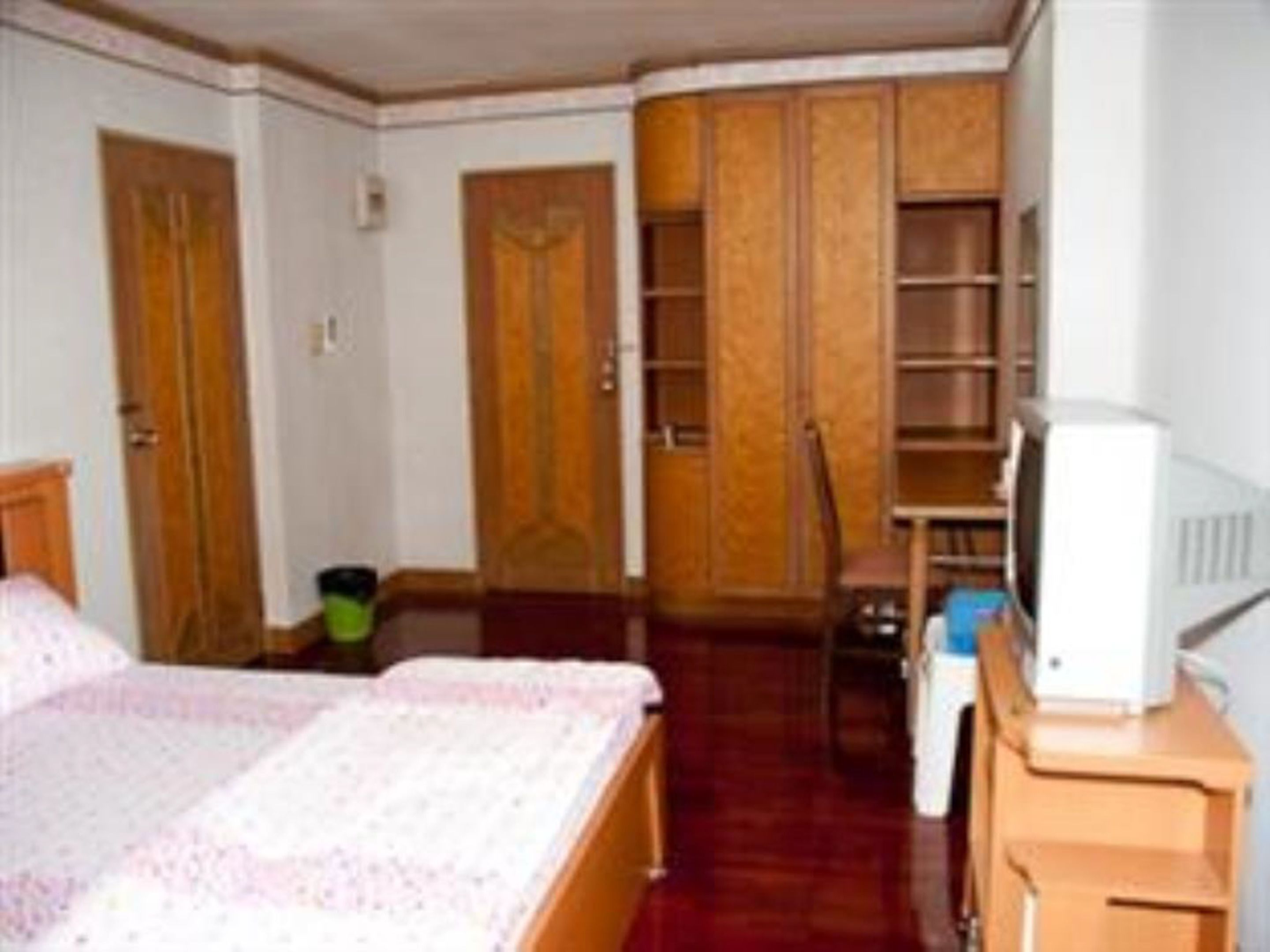 Lotus Condo Downtown