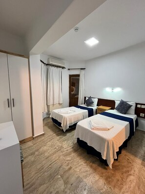 Standard Room | In-room safe, free WiFi, bed sheets, wheelchair access