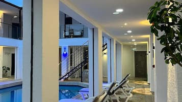 Outdoor pool, sun loungers