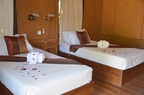 豪華雙床房, 2 張單人床 | 高級寢具、迷你吧、摺床/加床 (收費)