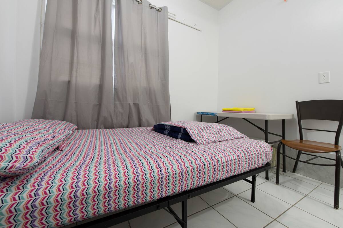 Single Room, 1 Single Bed, Private Bathroom