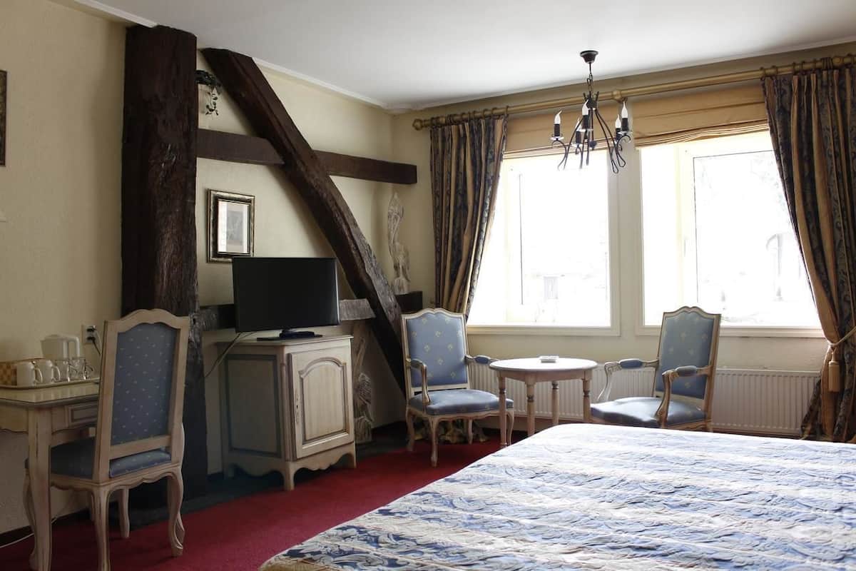Doppia Classic, 1 camera da letto, vista giardino, edificio separato | 1 camera, una cassaforte in camera, Wi-Fi gratuito
