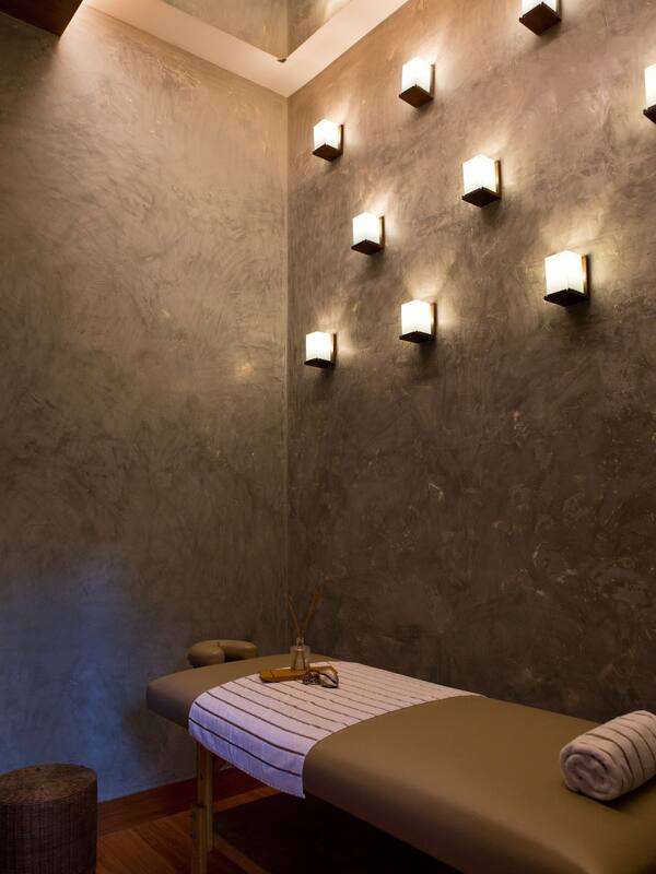 Body treatments, body scrubs, massages