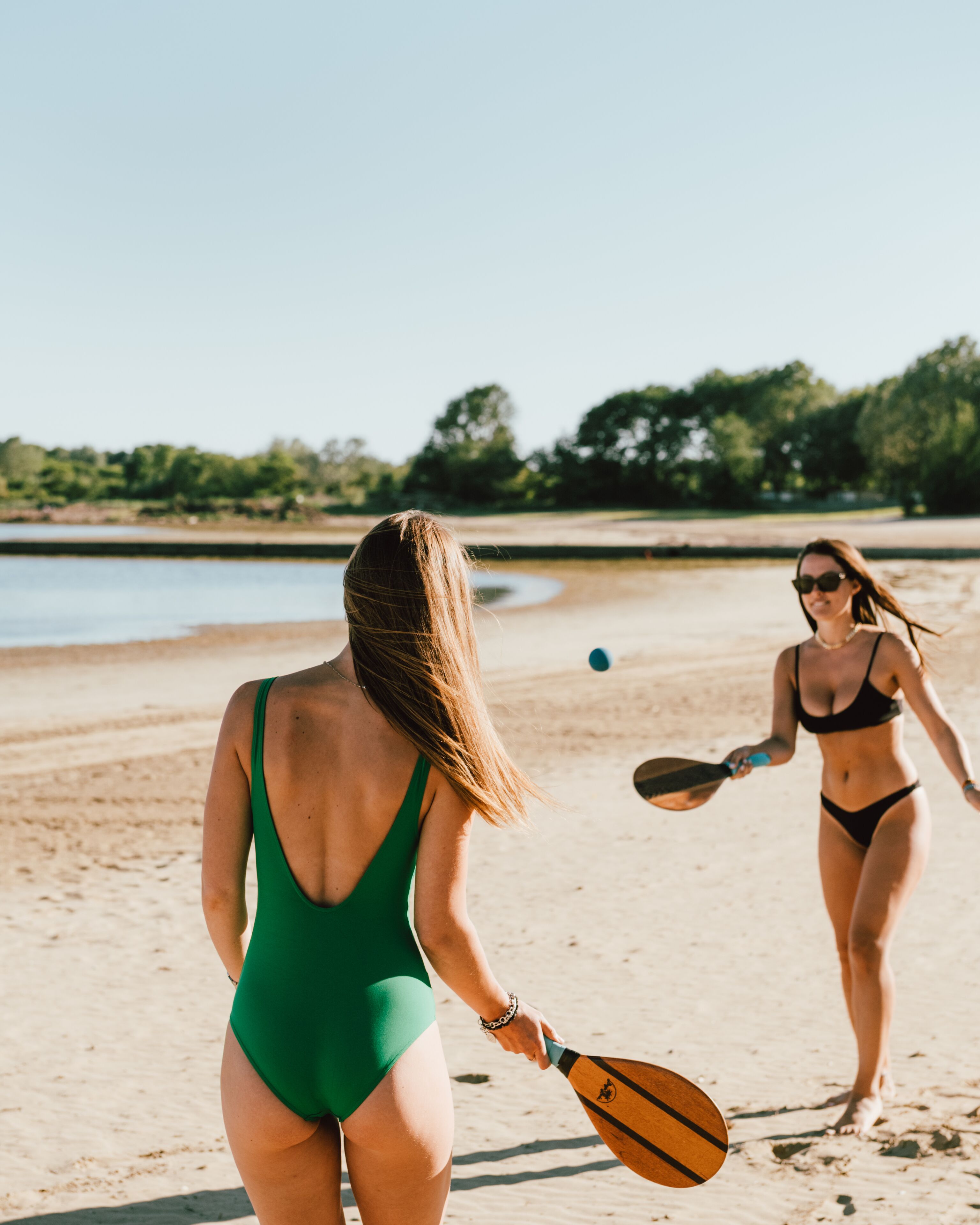 Private beach, windsurfing, beach volleyball, beach bar