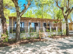 Suite Mediterranea (Pet Friendly) | Terrace/patio - Club Del Sole Tenuta Primero Grado Family Collection (Grado)