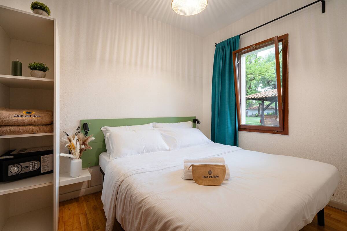 Minibar, Verdunkelungsvorhänge, kostenloses WLAN