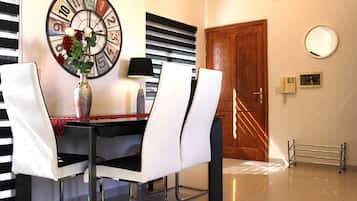 公寓, 1 間臥室 | 房內用餐