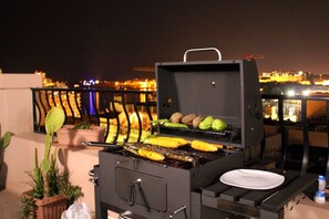 Apartment, 2 Bedrooms | Terrace/patio