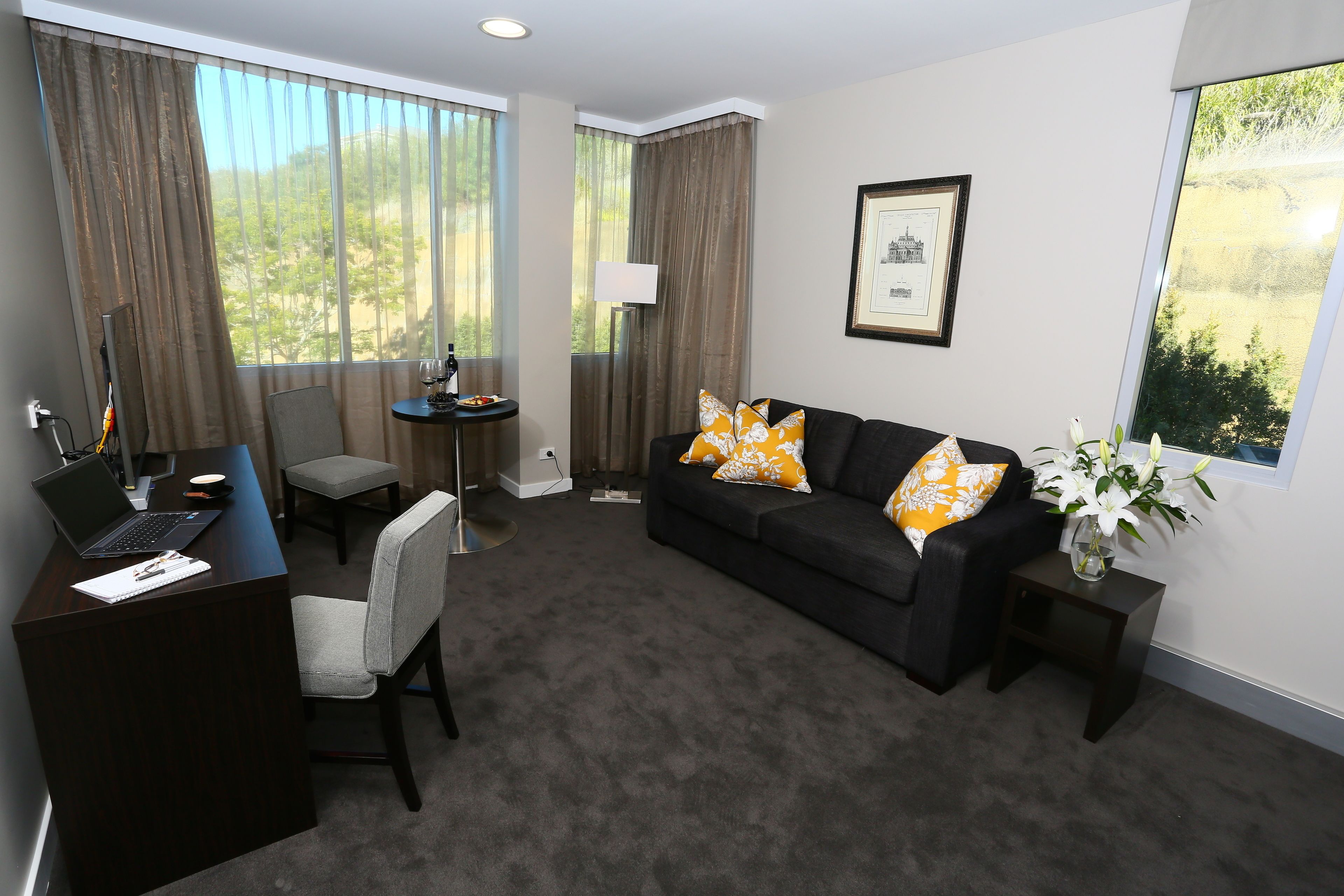 1 bedroom, minibar, in-room safe, desk