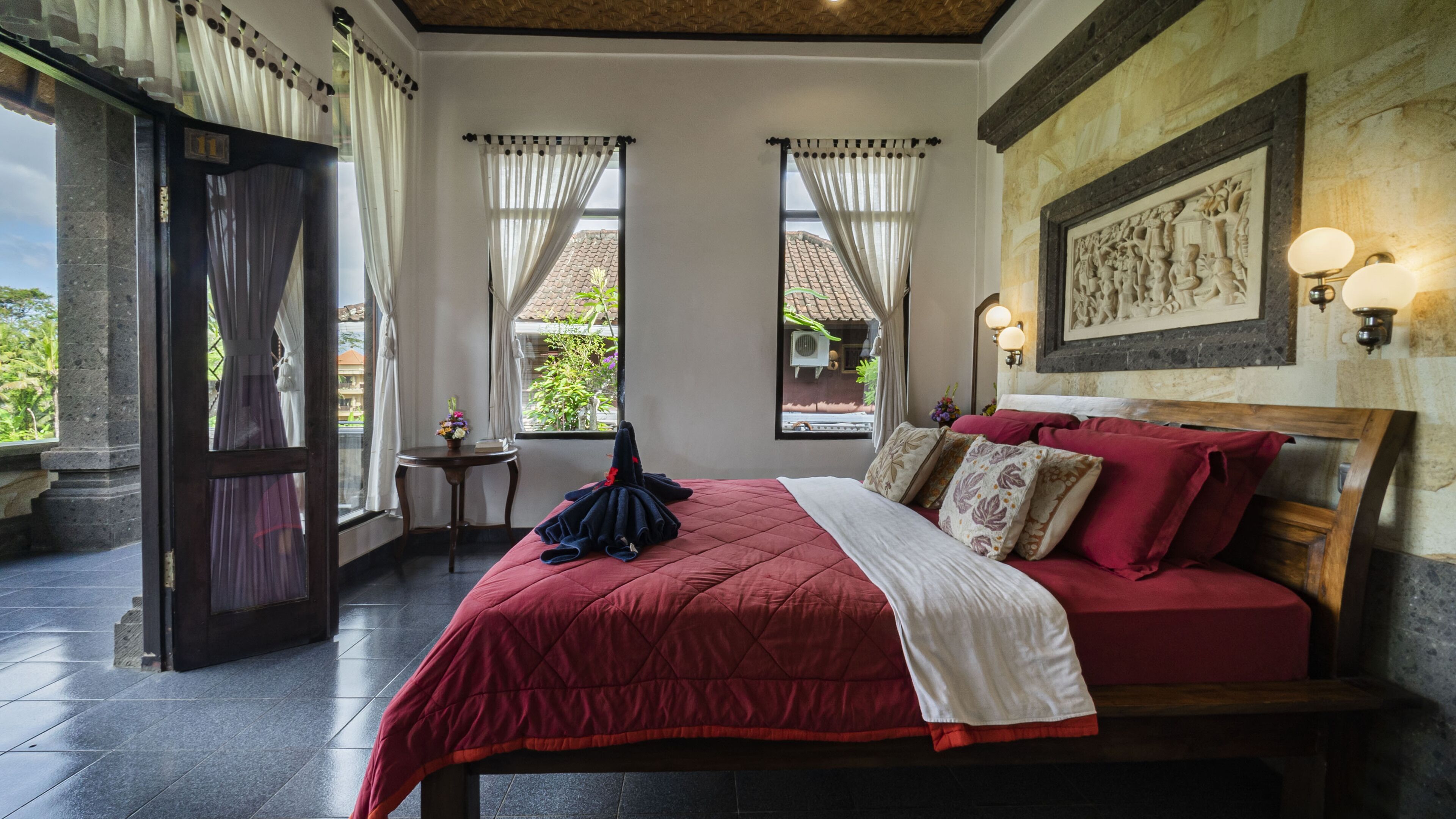 Skrivbord, gratis wi-fi och sängkläder