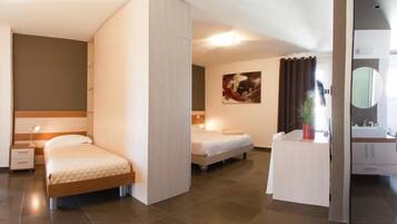 Camera tripla | Insonorizzazione, culle/letti per bambini (a pagamento), Wi-Fi gratuito