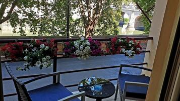 Superior Room, 1 King Bed, Non Smoking, Balcony (Annex Building-Lungotevere Marzio n.3) | Balcony
