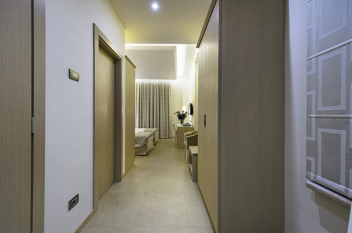 Foto - Augustana House and Suites