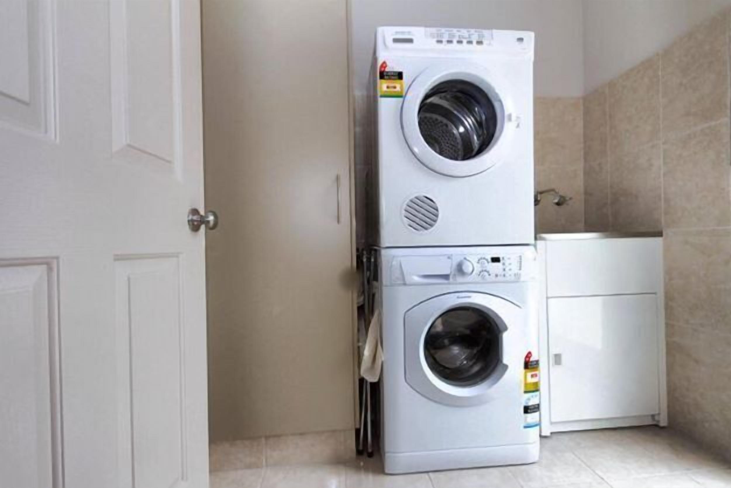 Casavino Luxury Villas — image 30