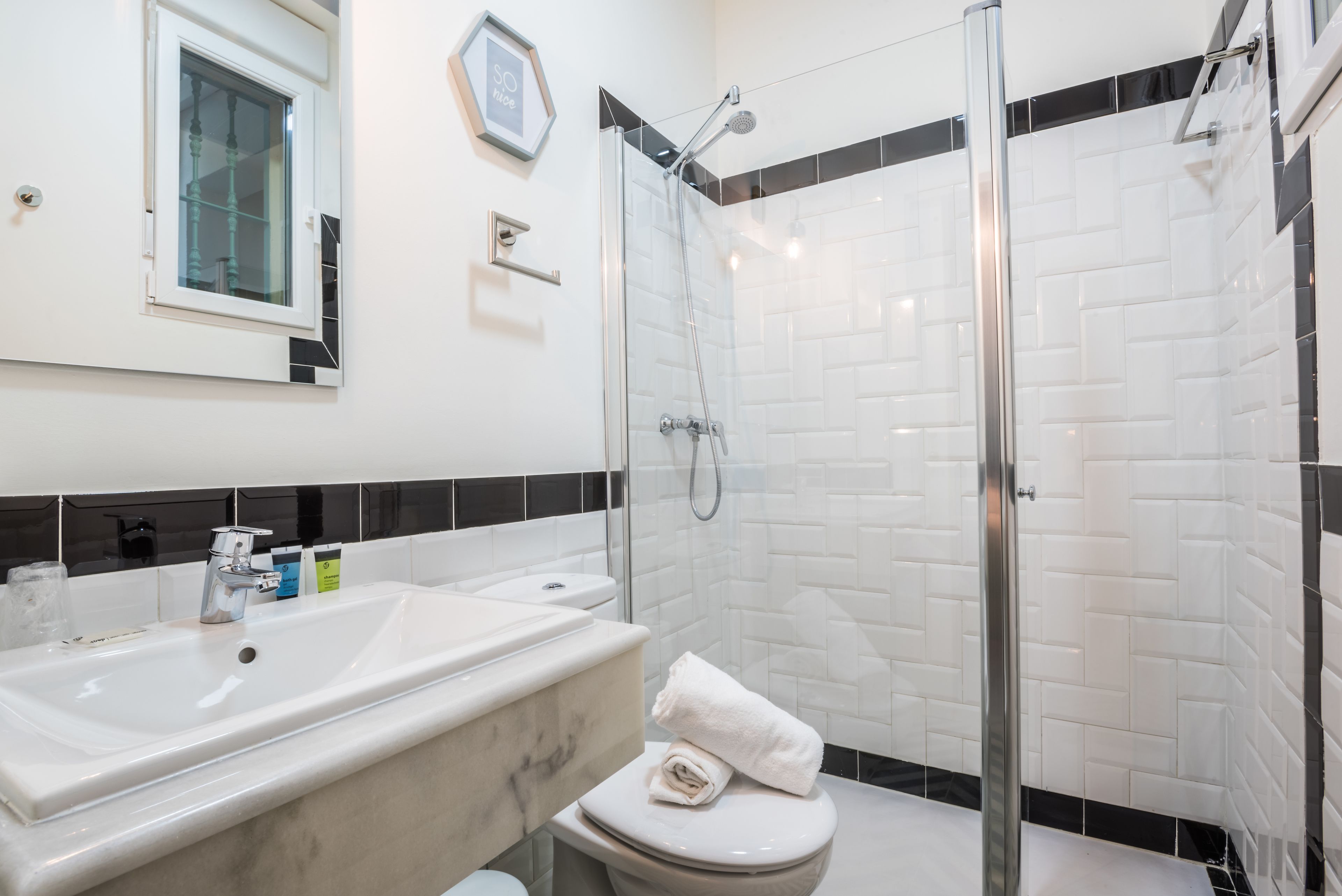 Photo - nüa alameda