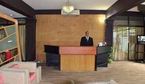 Reception - Amazon Lilly Lake View Residence (Dhaka)