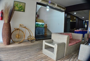 Lobby - Amazon Lilly Lake View Residence (Dhaka)