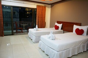 Superior Double Room - Benetti House (Patong)