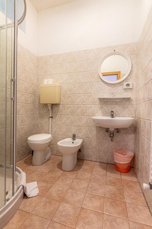 Bany | Dutxa i assecador de cabells 