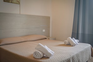 Zimmersafe, Babybetten, Zustellbetten
