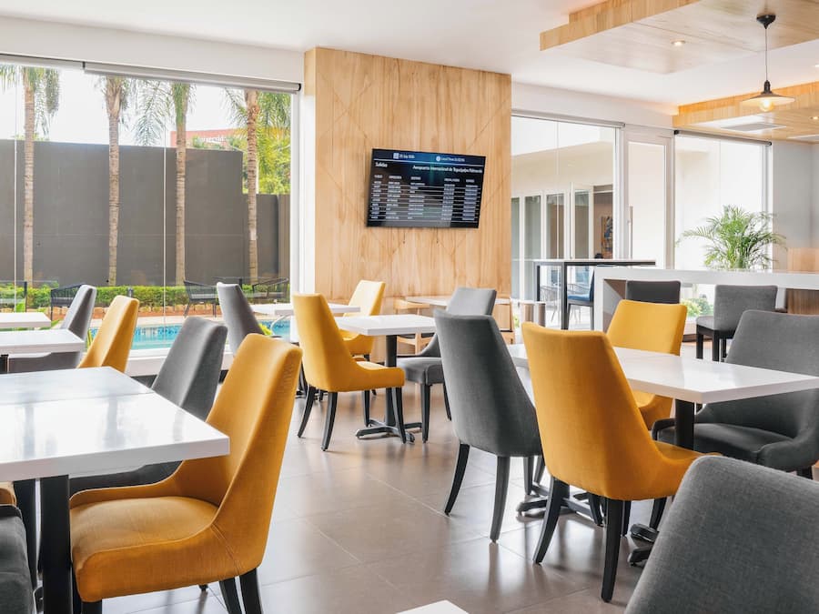 Dagelijks ontbijtbuffet inbegrepen