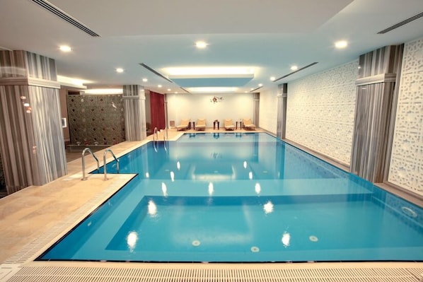 Piscina interna