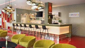 Bar (in der Unterkunft)