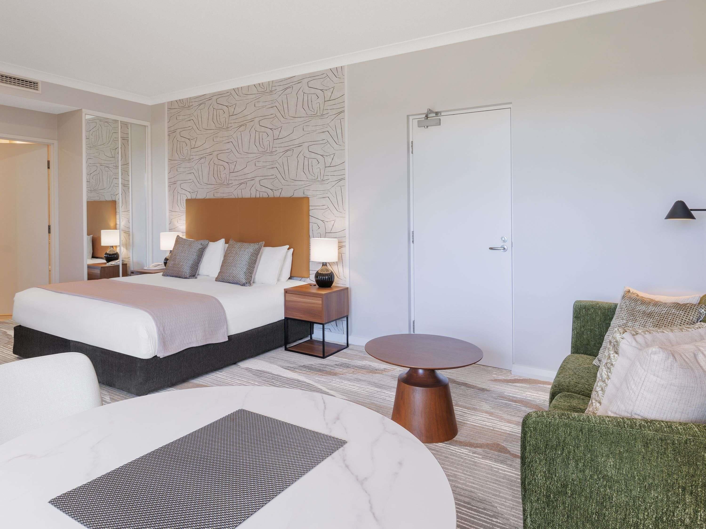 スタジオ キングベッド 1 台 | セーフティボックス (室内)、ベビーベッド、WiFi、ベッドシーツ