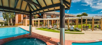 เดอะ ซีเบล สวอน วัลเลย์ เดอะ ไวน์ส