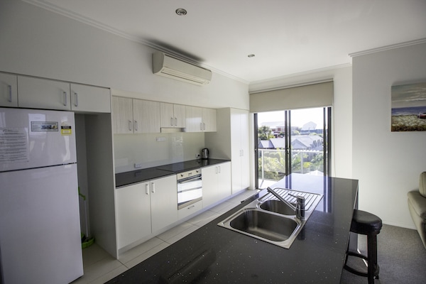 Four Bedroom Penthouse | Private kitchen | Fridge, microwave, dishwasher, electric kettle