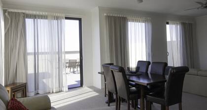 Gladstone Central Plaza