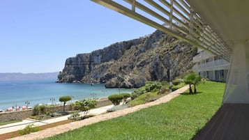 Apartment, 1 Bedroom, Balcony, Sea View | In-room safe, desk, blackout drapes, soundproofing