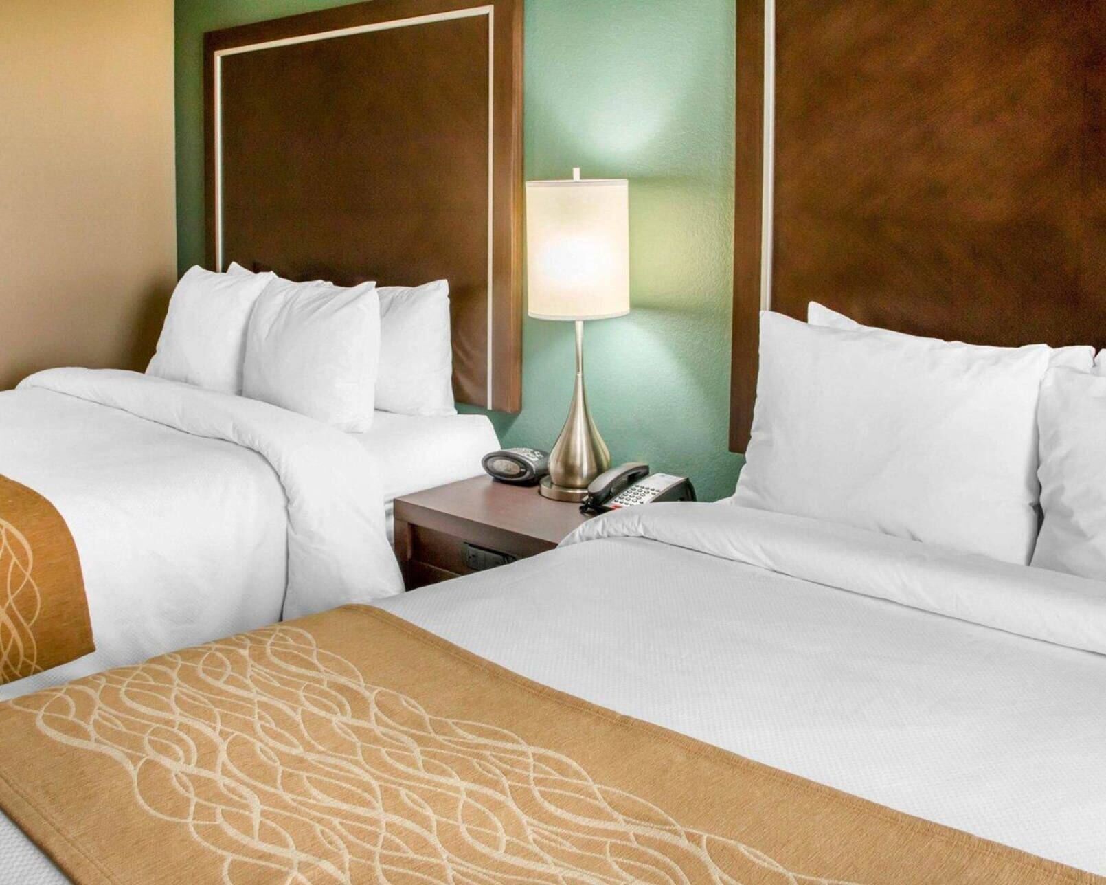 Premium bedding, down duvets, pillow-top beds, desk