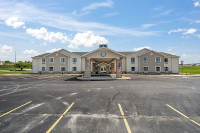 Cobblestone Inn & Suites - Avoca