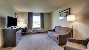 Premium bedding, pillowtop beds, in-room safe, desk