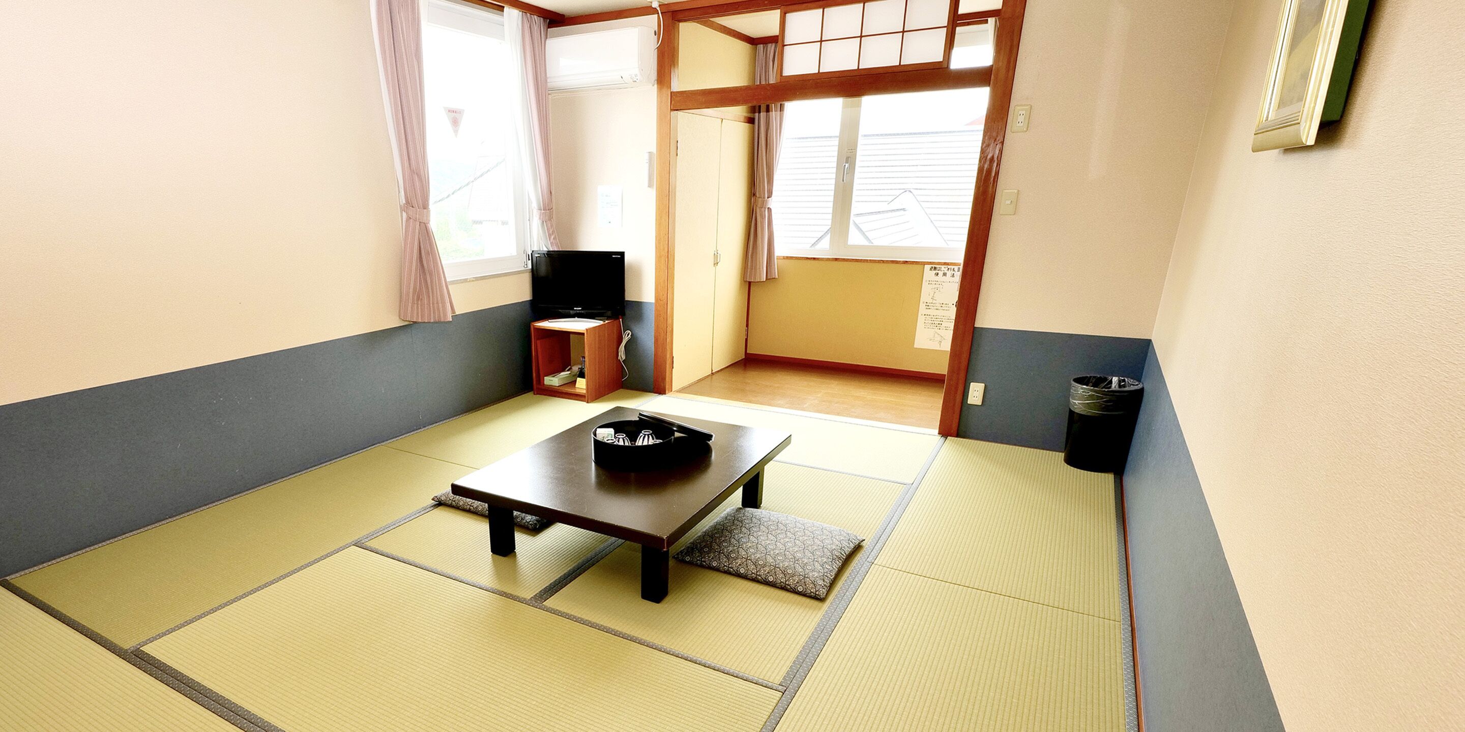 傳統三人房, 非吸煙房 (Japanese style, tatami 10) | 客房內保險箱、遮光布/窗簾、免費無線上網、床單