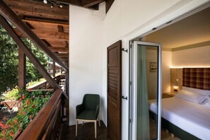 Camera Standard con letto matrimoniale o 2 letti singoli | Biancheria da letto ipoallergenica, minibar, una cassaforte in camera