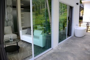 Suite, 1 Bedroom | Balcony