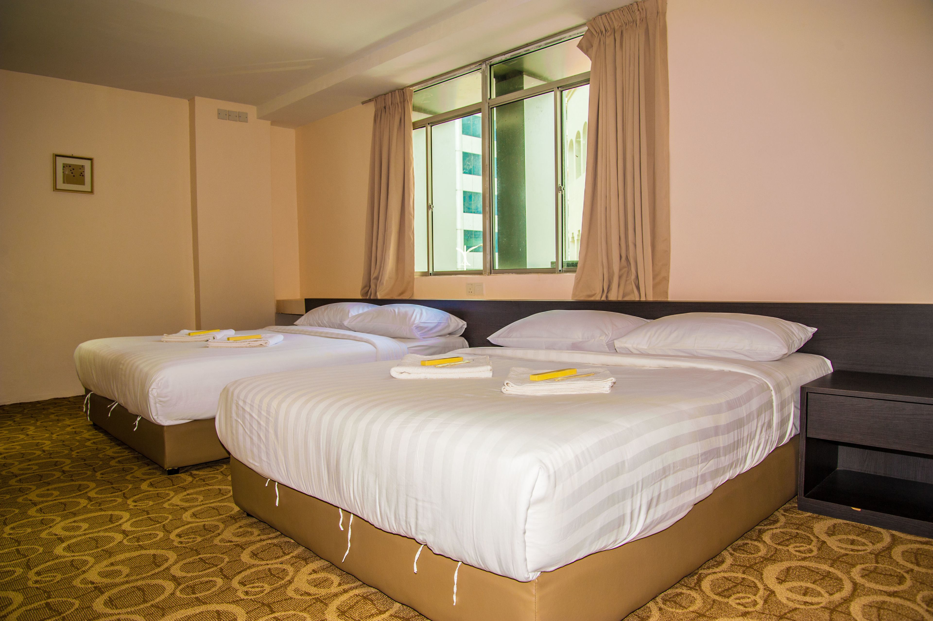 Superior Family Room | Free WiFi