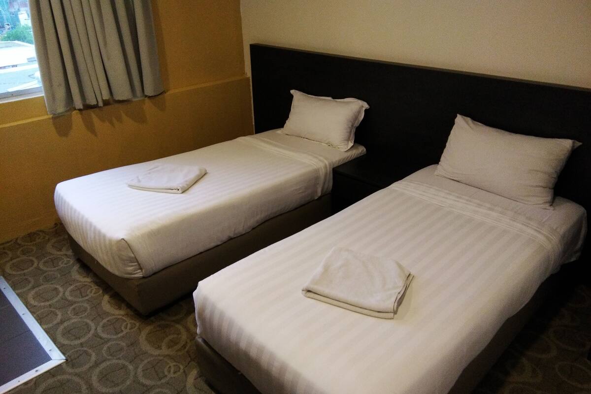 Standard Twin Room | WiFi (free)