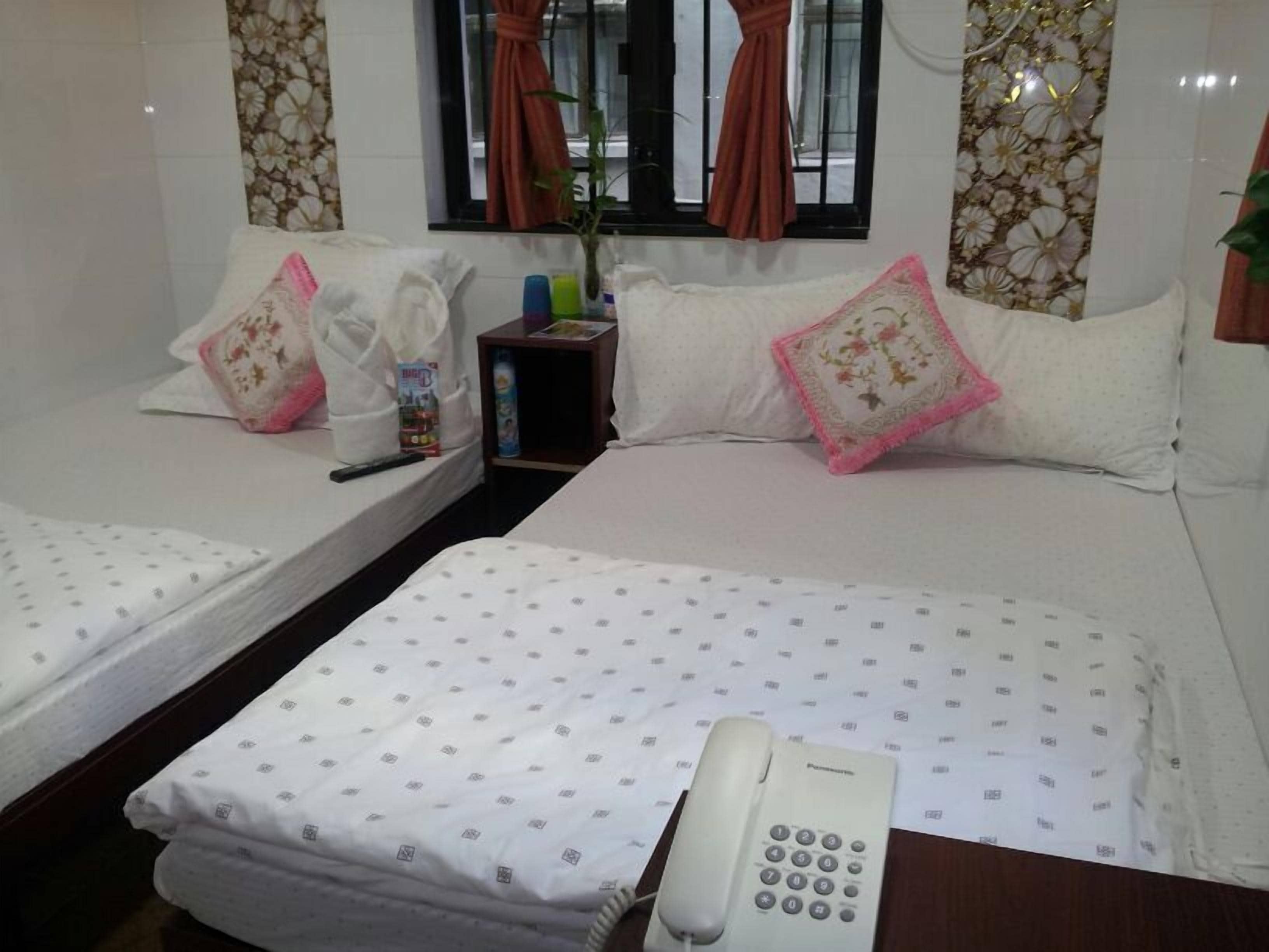 Photo - New London Hostel