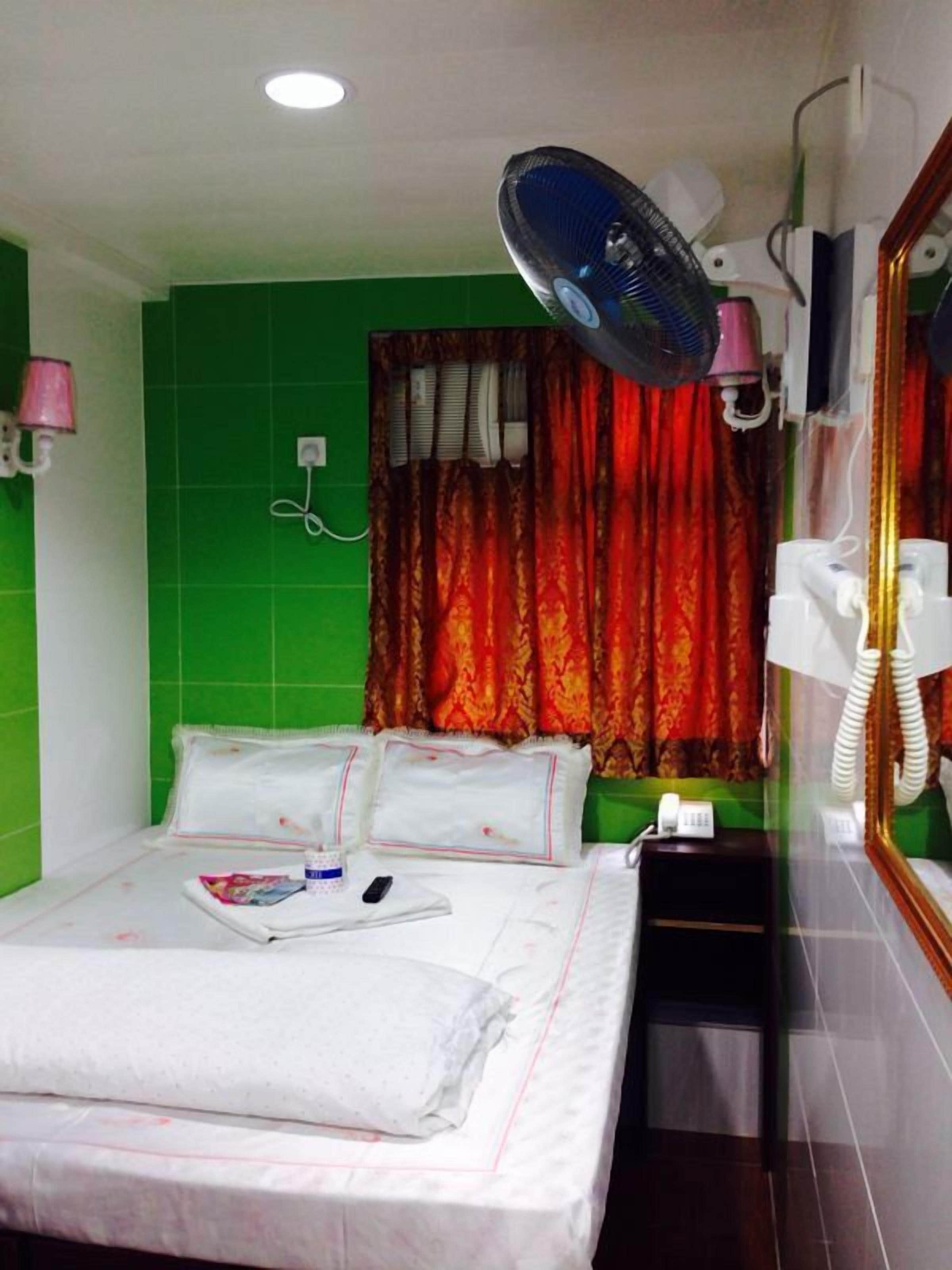 Photo - New London Hostel